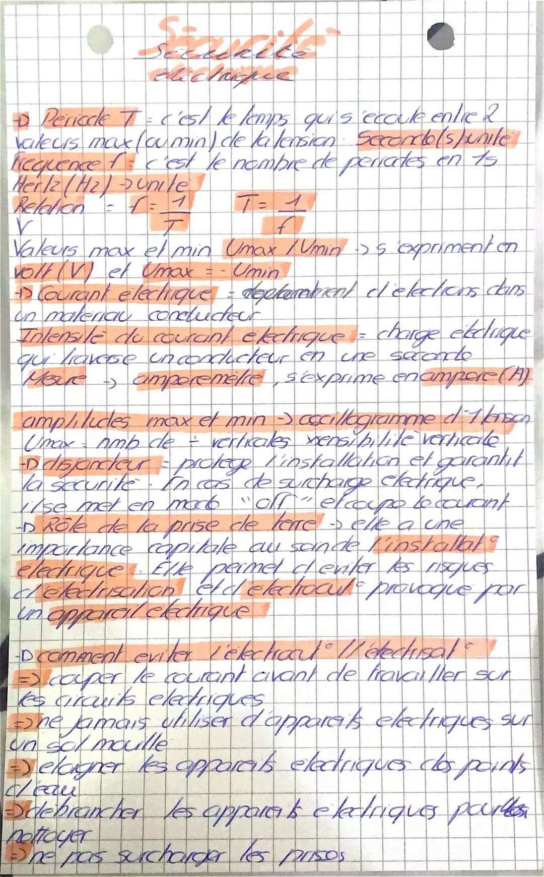 dictrique
-Ď Periode T = c'est le temps quis ecoute enlic 2
valeurs max (cumin) de la tension. Secondo(spunite
Frequence f= c'est le nombre 