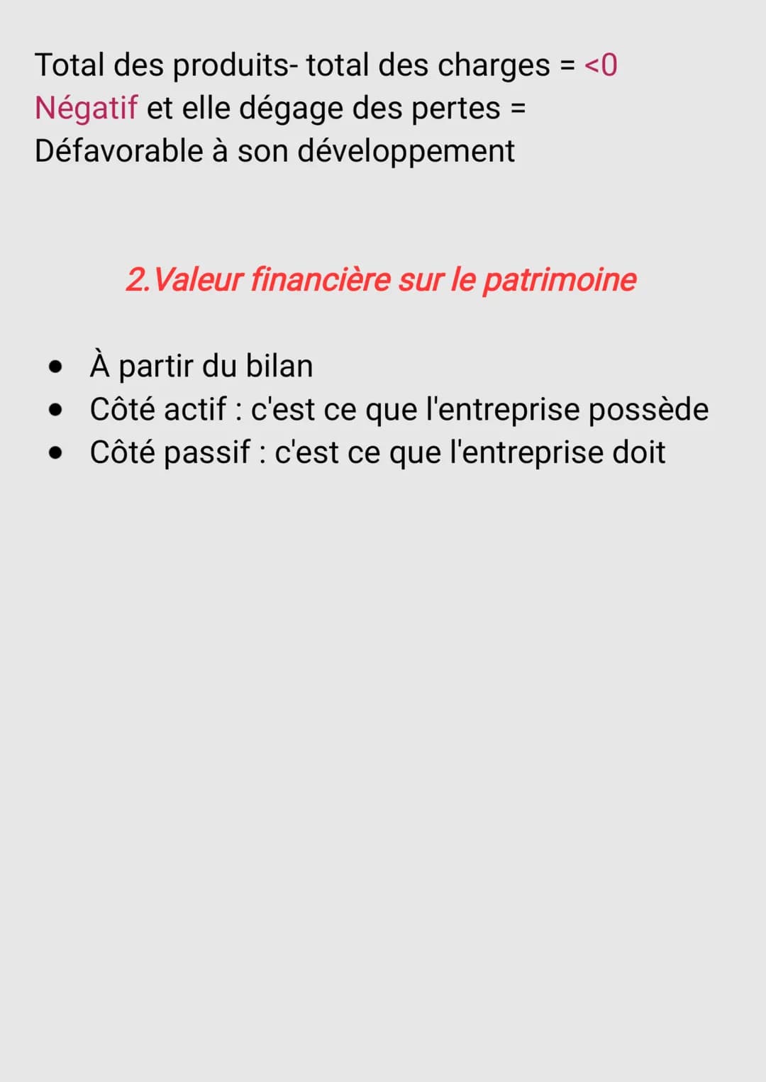 Définition:
VALEUR FINANCIÈRE
• La valeur financière est tous l'argent qui
circule dans une organisation
●
La valeur financière est basée su