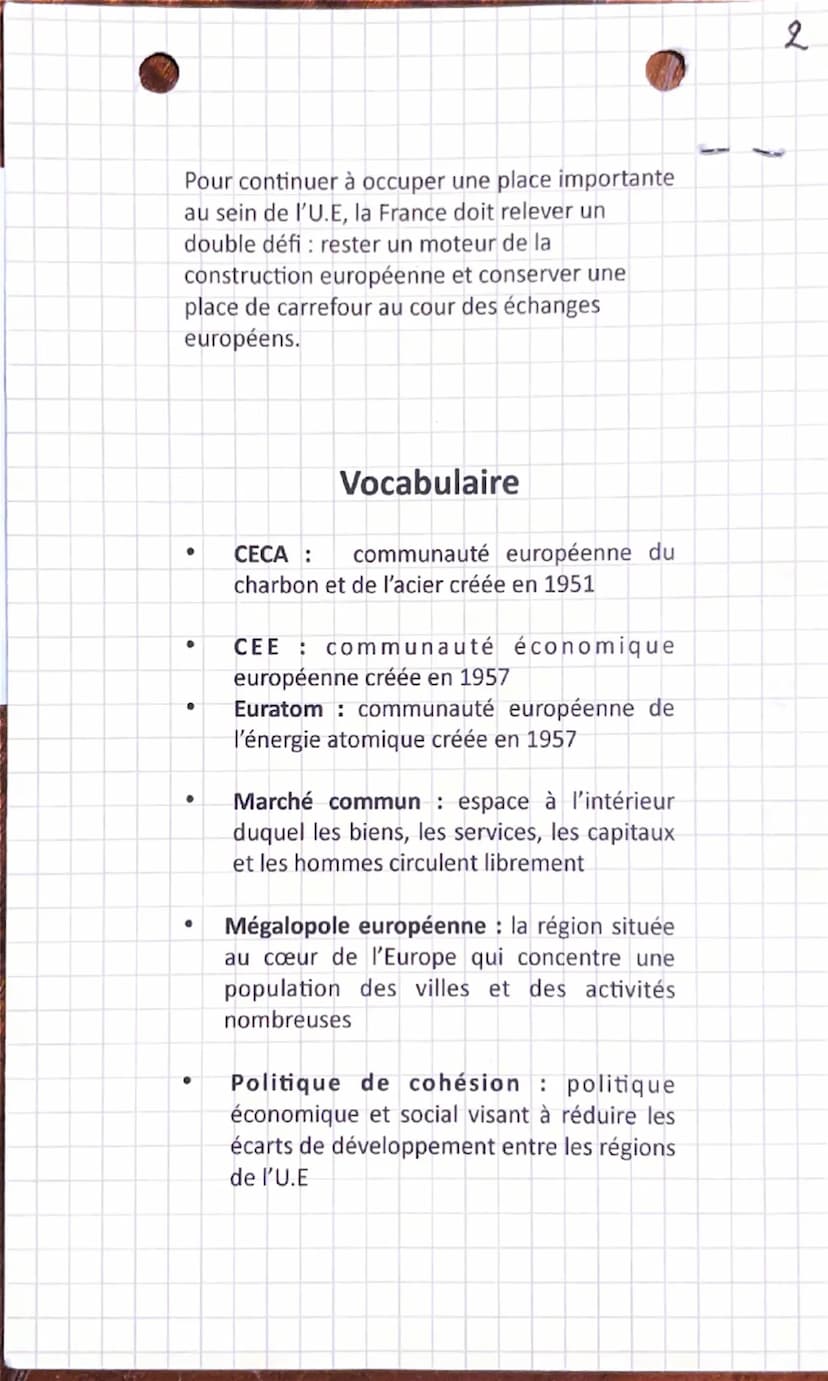 G.E.O
La construction européenne à
l'union
1
Dans le contexte de la guerre froide :
6 états décident de s'unir
Pour éviter un nouveau confli