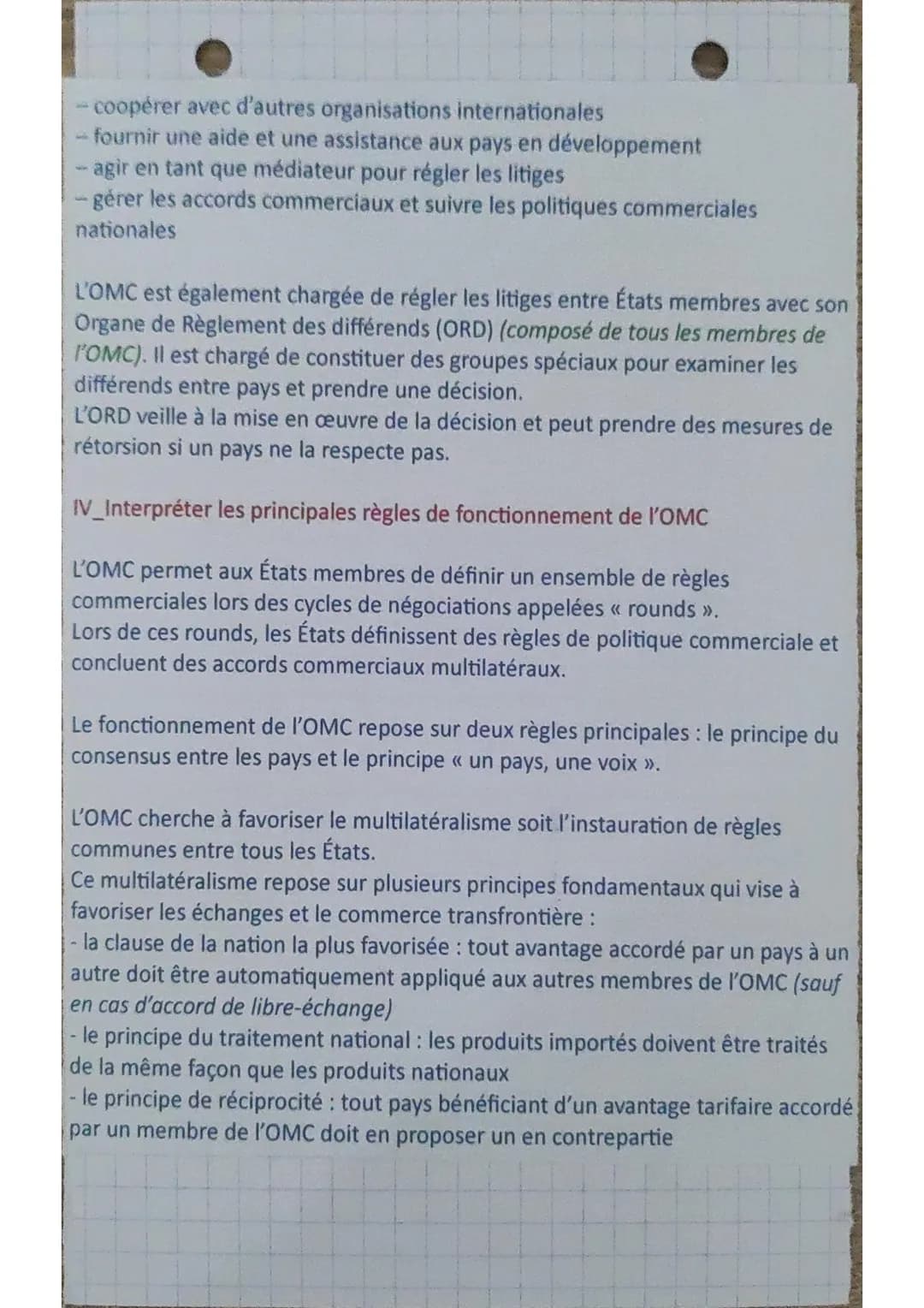Eco
Chapitie 8
Décrire les avantages et les limites du libre échange
te libre-échange est une doctrine prônant la liberté du commerce entre 