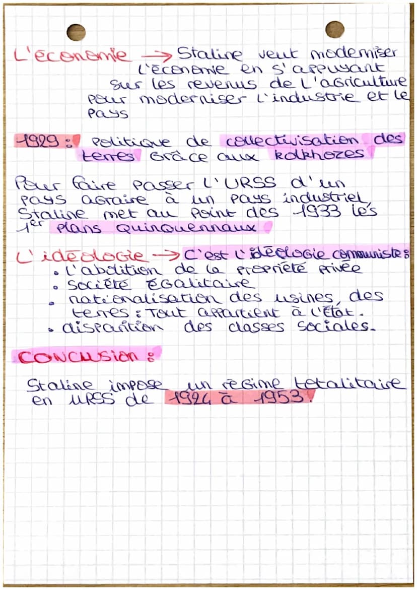 Régime Soviétique 1/2
Mise en place → octobre 1917
des récimes
révolution
menée par Lénine
envers les bolcheviks.
Contexte →→→ la Russie de 