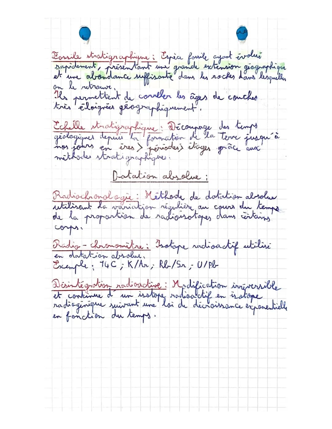 Le temps et les rocher.
Chronologie relative: Permet d'établir
d'événements
les
comparant.
en
Datation absolue Permet de donner un
B
A
Chron