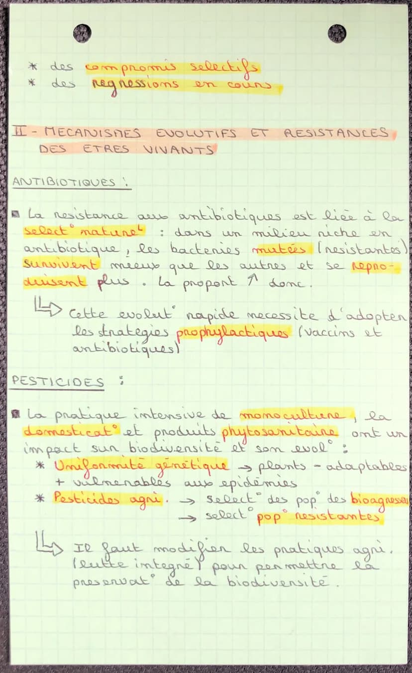 ES
CHAPITRE 2 : L'EVOLUTION
LECTURE.
I
DES TRACES
ANATOMIE
ACTIVITE!
SVT •
DE
COMME
DU MONDE
BILAN!
GRILLE
L'EVOLUTION DANS
NOTRE
• Les cara