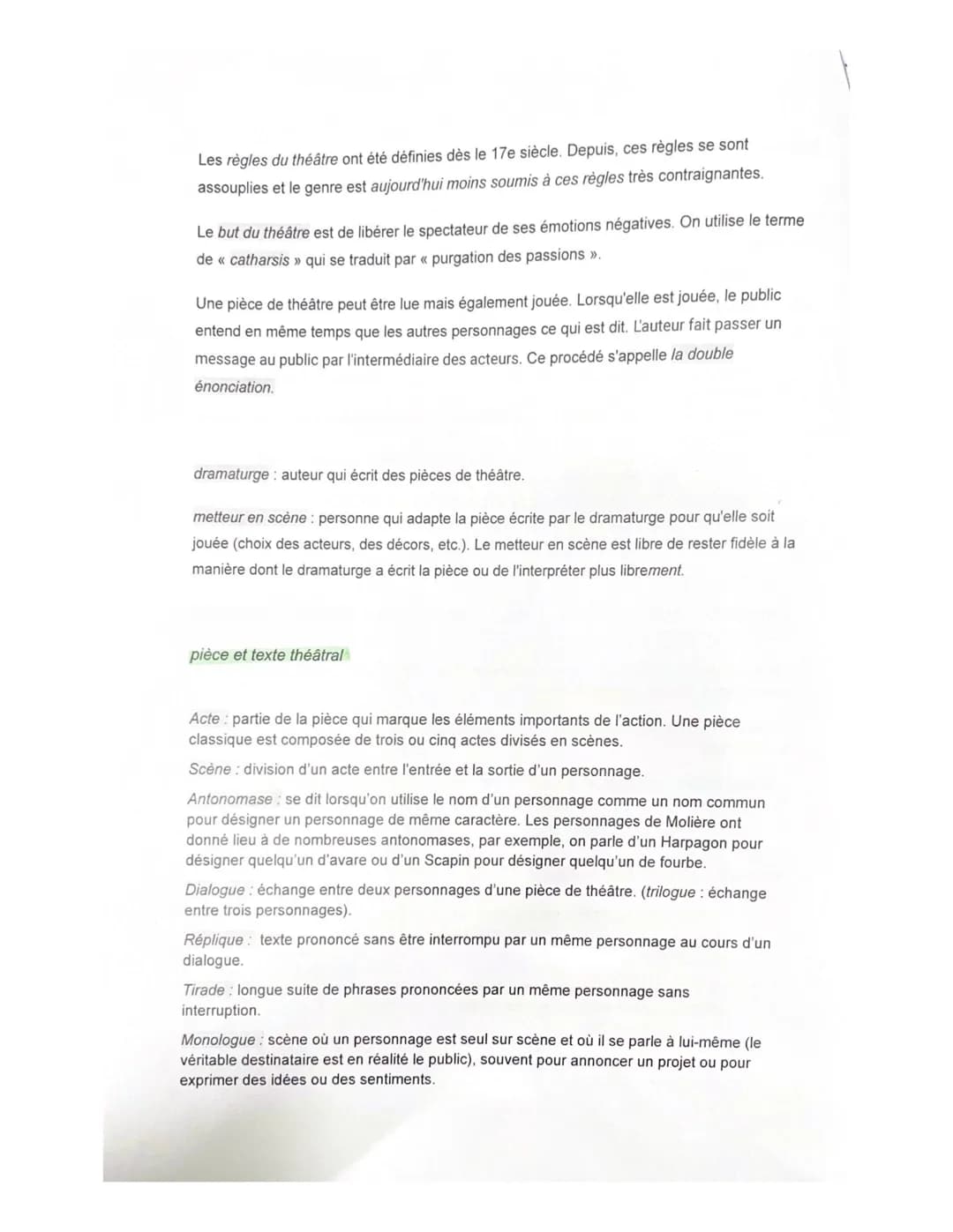 Vocabulaire du Théâtre
pièce de théâtre : pièce écrite selon certaines règles de littérature et qui est destinée à
être jouée sous forme de 