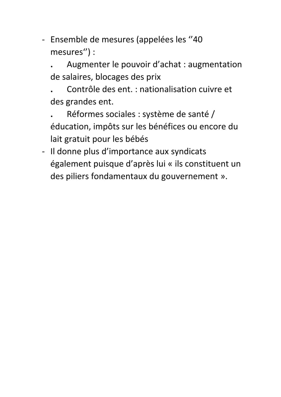 Qui est Salvador Allende ?
Né en 1908 / Mort en 1973 (suicide)
Socialiste, président du Senat Chilien puis de la
République du Chili pour êt