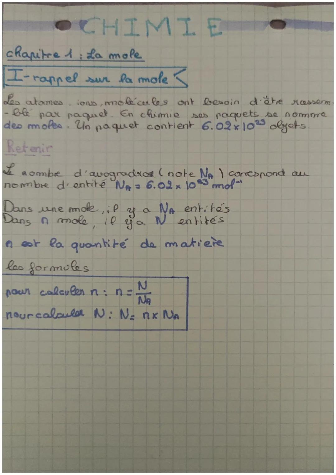 CHIMIE
chapitre 1 : La mole
I-rappel sur la mole
Les atomes
ions, molécules ont besoin d'être rassem-
par paquet. En chimie
ses paquets se n
