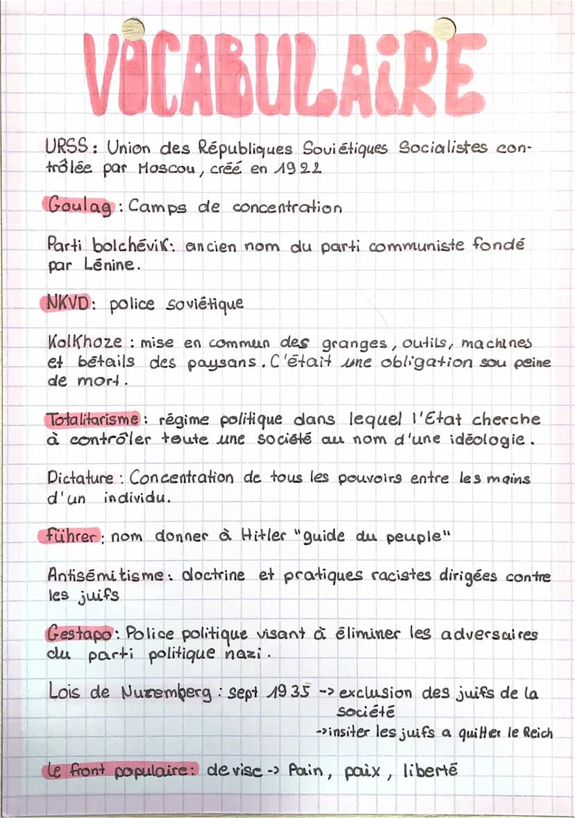 =L'ENTRE DEUX
GUERRE
2
RUSSIE URSS
Révolution Russe : février à octobre 1917
Arrivée au pouvoir de Lénine: octobre 1917
Lénine fonde l'URSS: