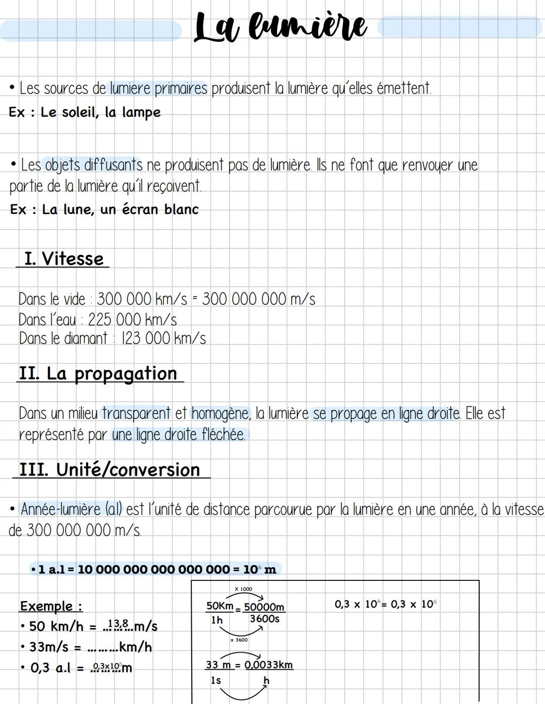 Le son
La production d'un son est due à la vibration d'une source (cordée, tuyaux,
cordes vocales...) Cette vibration entraîne une variation