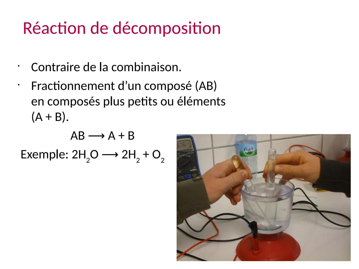 # Sciences physiques : les réactions chimiques
et la radioactivité
Les réactions chimiques
Periodic Table Of The Elements
H
He
Li Be
Na