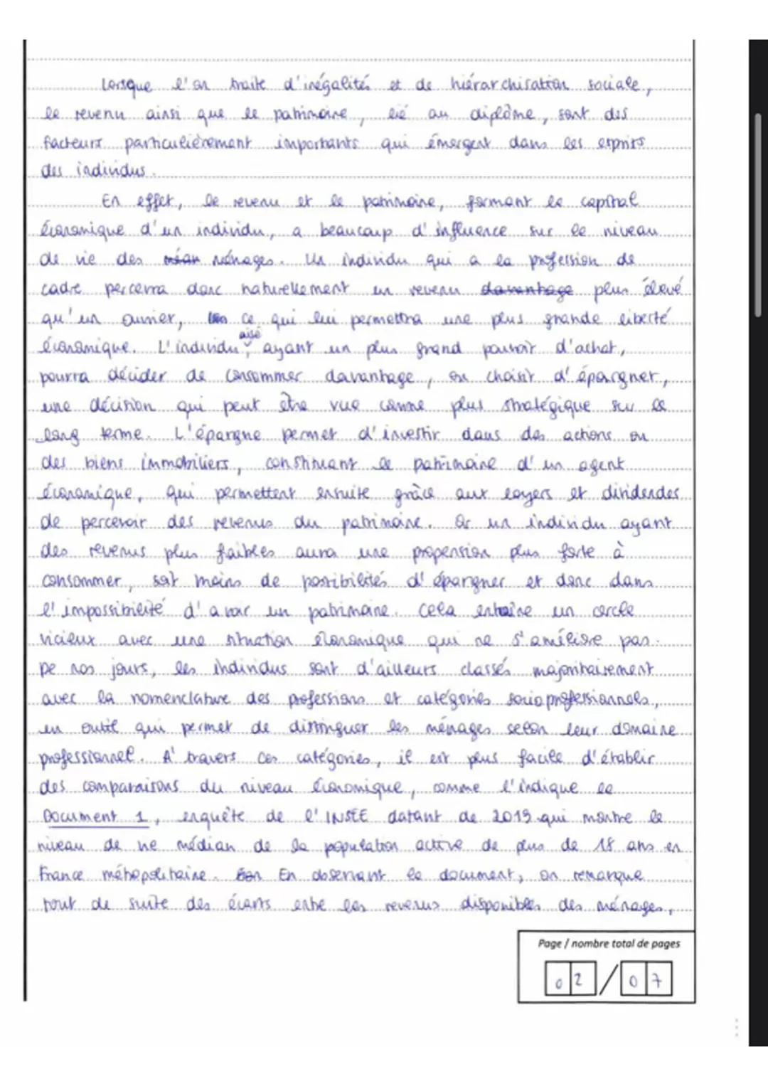 la usion de la structure sociale, c'est-à-dire la répartition.
de la population en différents groupes sociaux dans un tramps..
donné, a beau