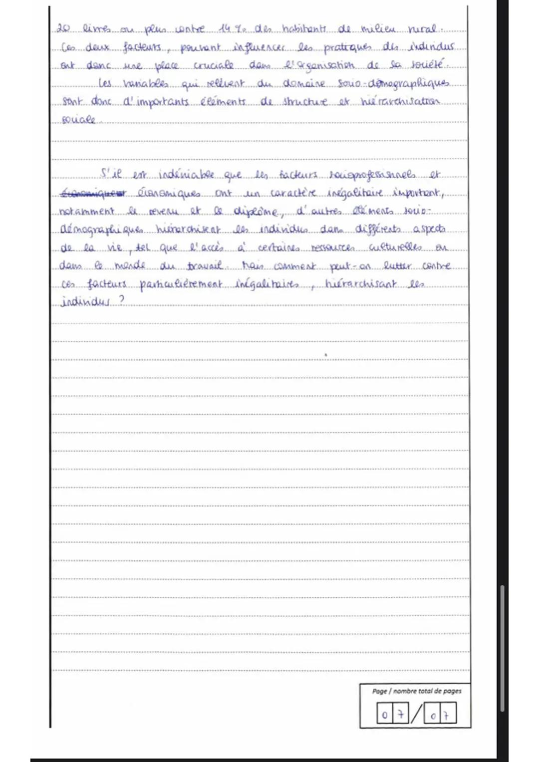 la usion de la structure sociale, c'est-à-dire la répartition.
de la population en différents groupes sociaux dans un tramps..
donné, a beau