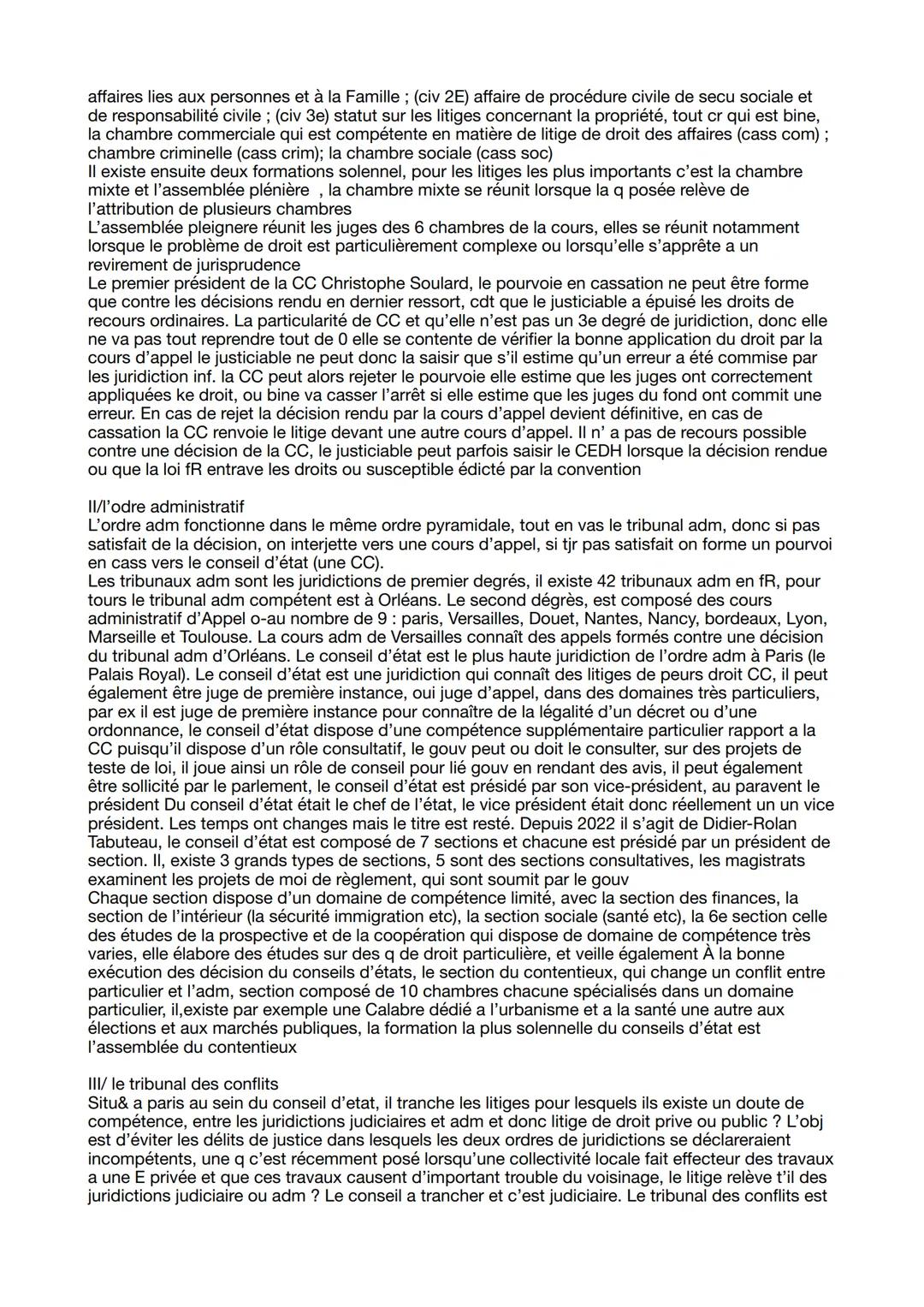 PARTIE 1: LA NOTION DE DROIT
toutes les société connaissent le droit, mais c'est à Rome qu'est apparue le droit tel qu'on
le connaître aujou
