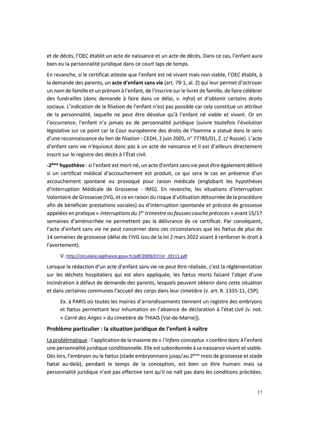 PRÉSENTATION GÉNÉRALE
La distinction fondamentale du droit civil, « la grande division marquée par la nature >> selon
les rédacteurs du Code