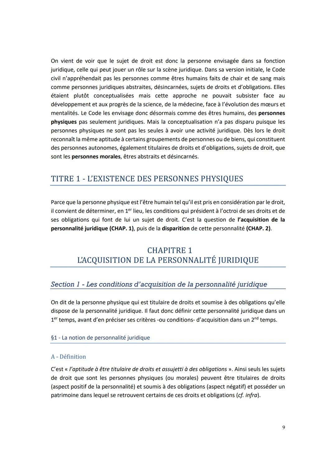 PRÉSENTATION GÉNÉRALE
La distinction fondamentale du droit civil, « la grande division marquée par la nature >> selon
les rédacteurs du Code