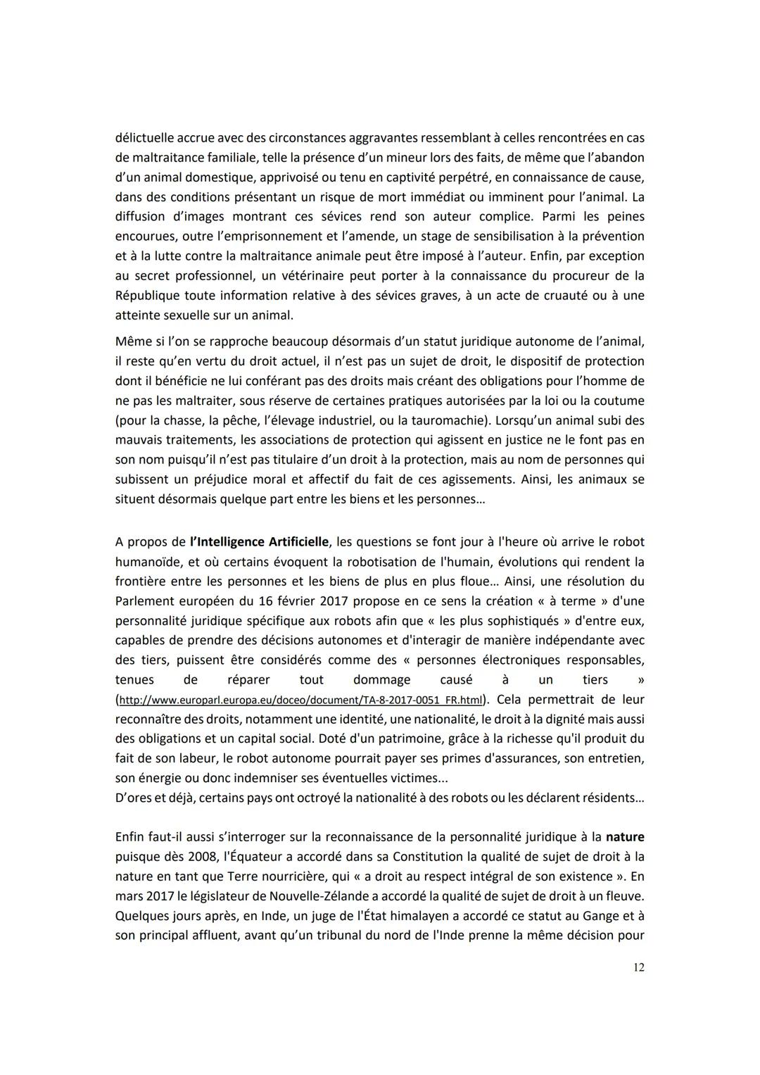 PRÉSENTATION GÉNÉRALE
La distinction fondamentale du droit civil, « la grande division marquée par la nature >> selon
les rédacteurs du Code