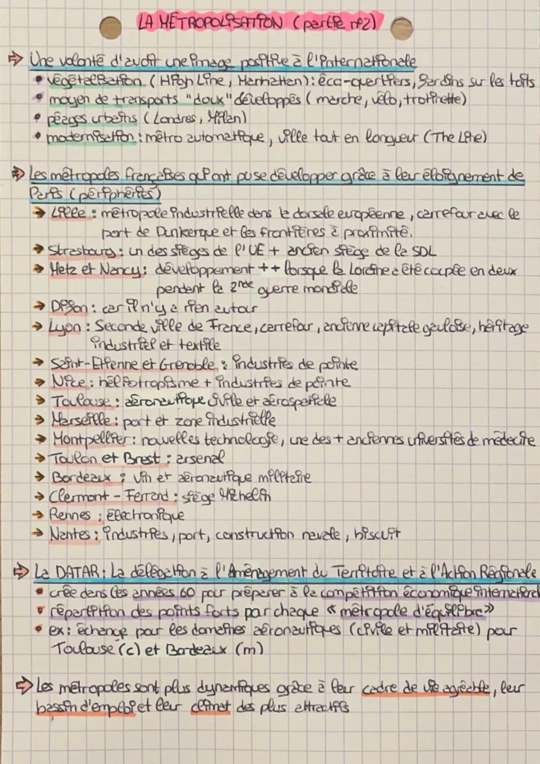 Le monde est majoritairement urbanisé
Taux d'urbanisation élevé
Sahara (+ urbanisée au monde)
Asie (même si contraste avec l'Asie du Sud-Est