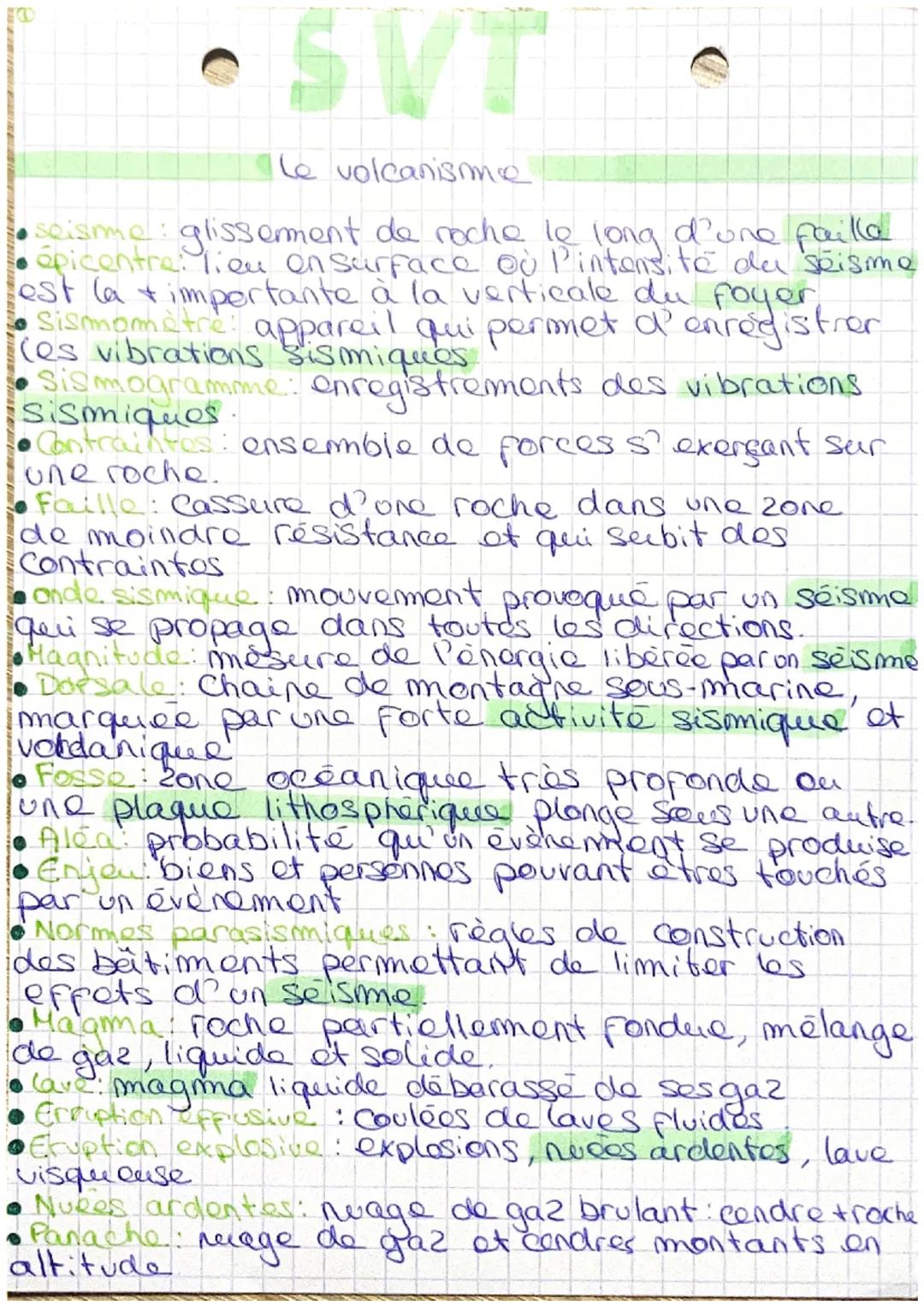 SI
le volcanisme
•seismo: glissement de noche le long d'une paille
épicentre: lieu on surface où l'intensité du seisme
est la impertante à l